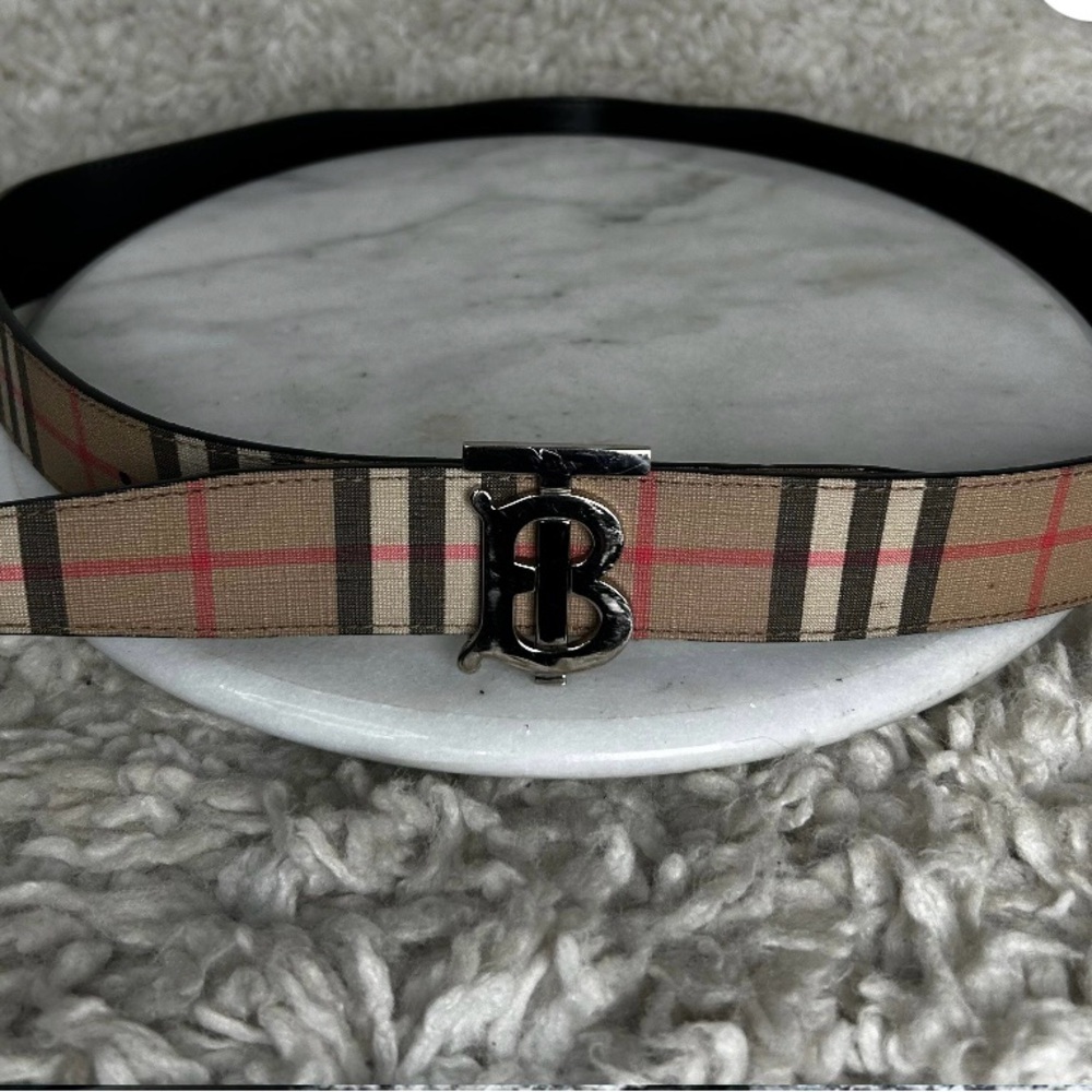 Burberry Plaid Belt with Monogram Buckle preloved
